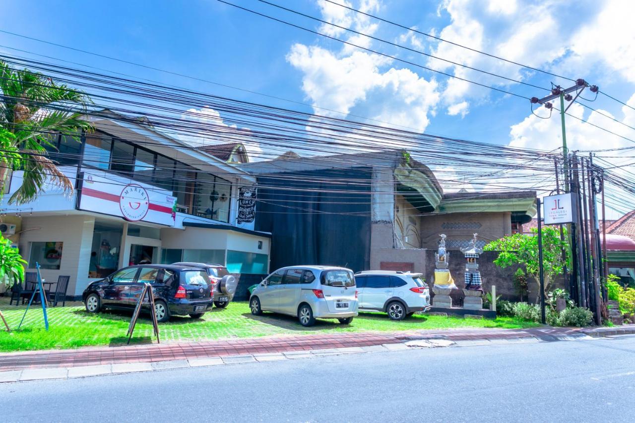 Lega Legi Town House Seminyak By The Lavana Екстериор снимка